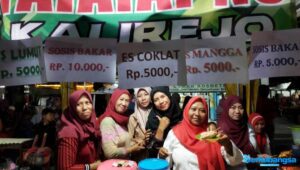 Gebyar Perdana Bazar se-Kecamatan Dukun, Pelaku UMKM Raup Jutaan Rupiah