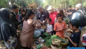 Pasar Barongan Jombang, Tawarkan Sensasi Kuliner dan Keindahan Masa Lalu