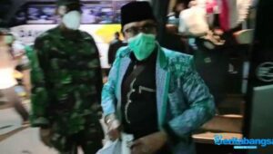 Mendarat di Tanah Air, Mas Sam Anggota DPRD Jatim Ucap Syukur