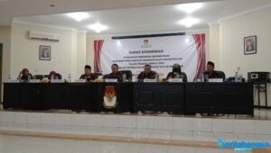 KPU se-Jatim Ikuti Rakor Persiapan Vermin Parpol Peserta Pemilu 2024
