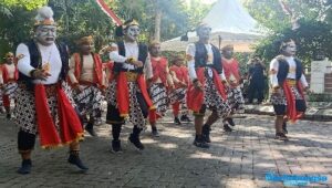 Ragam Perayaan HUT RI ke- 77, Ada yang Unik di Baris-berbaris PUBM Malang