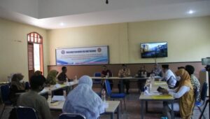 Tim Riset FKIP Unipdu Jombang Panggil Guru SMA, Ada Apa ?