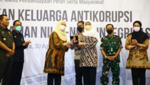 Tak Mau Ada Korupsi, Khofifah Kirim Pejabat dan Istrinya Dibimtek KPK
