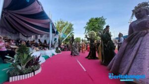 2 Tahun Vakum, Warga Kota Probolinggo Ramaikan Pawai Budaya
