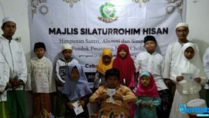 Hisan Surabaya Rutin Yasin, Istighasah, dan Santunan