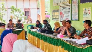 Pemdes Gunung Alam Salurkan BLT-DD Juli-September