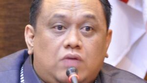 Anang Akhmad Syaifuddin, Tradisi Mundur dan Teladan Pejabat