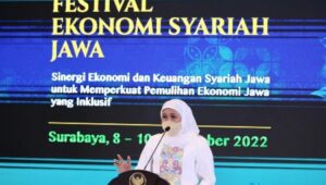 Opening FESyar Regional Jawa 2022, Khofifah Kejar 3 Go