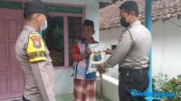 Bantu Terdampak BBM, Polres Probolinggo Bagikan Bahan Pokok