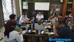 Rapat Pembahasan Kenaikan Tiket Kapal Express Bahari Deadlock