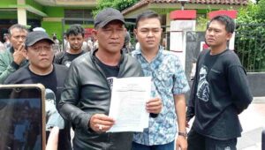 Marak Mafia Tanah, Ratusan Massa FPPM Geruduk Perum Perhutani  Blitar