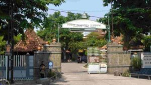Viral Surat Pernyataan Wali Santri Gontor, Ini Aturan Ponpes di Jombang