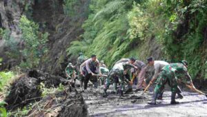 Ranupane Longsor, Polres, TNI dan BPBD Lumajang Terjunkan Tim