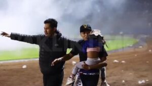 IPW Desak Cabut Izin Penyelenggaraan Liga 1 PSSI