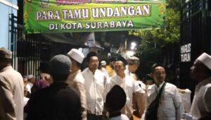 Ribuan Jamaah Haul Masyayikh Ponpes Nurul Cholil Mbludak