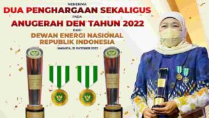 Khofifah Borong 2 Penghargaan Terbaik Anugerah DEN  2022