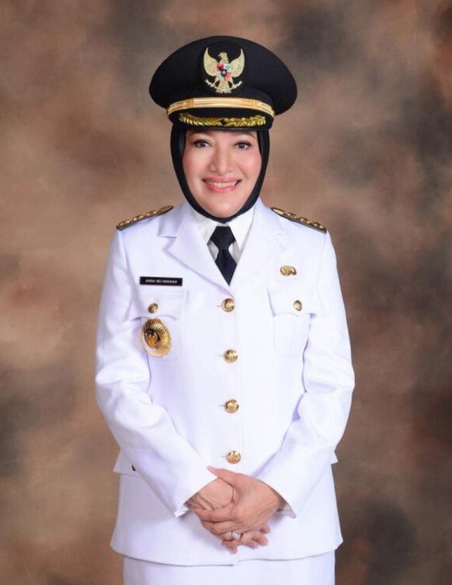 Bupati Anna