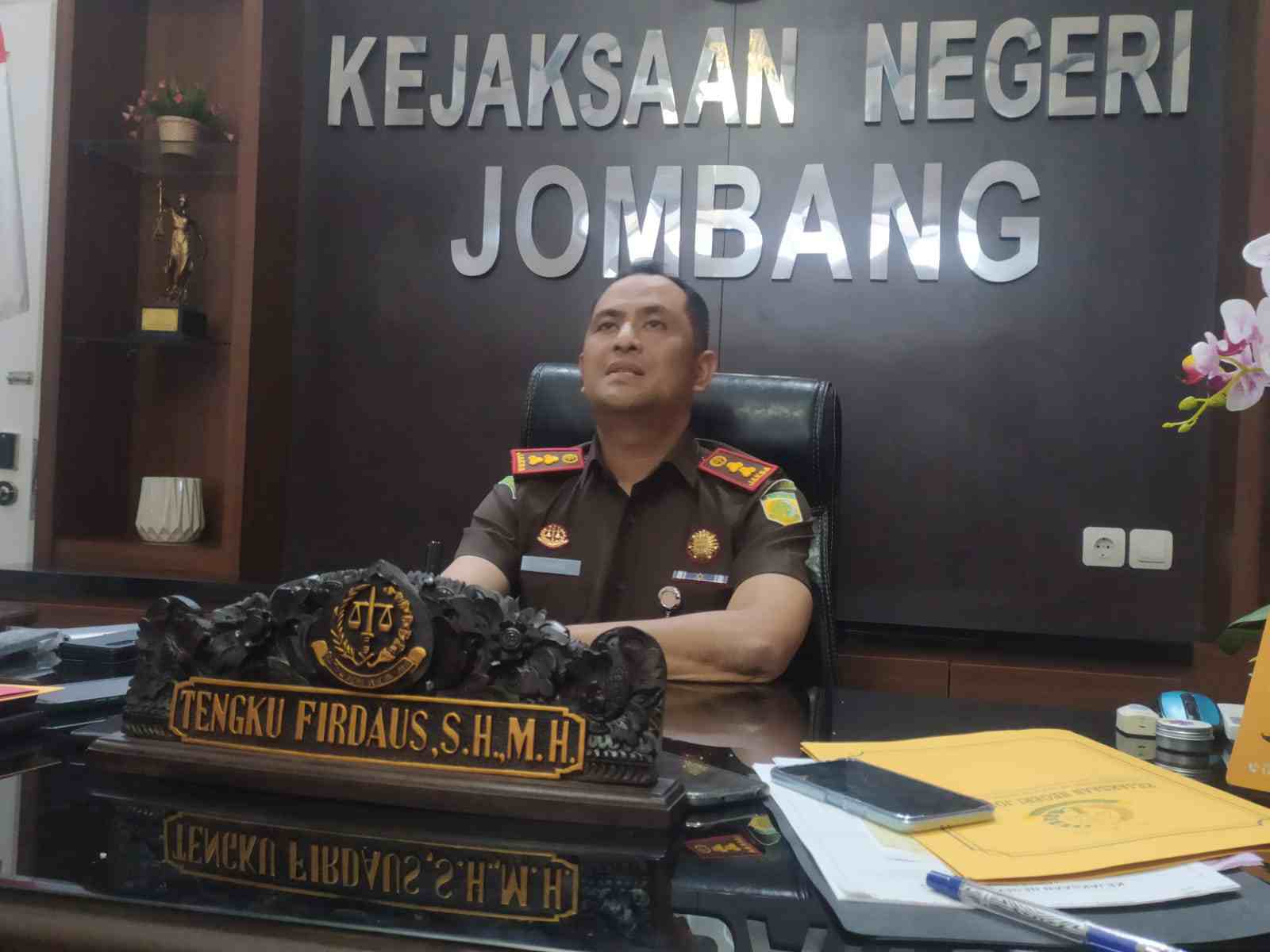 15 tahun penjara