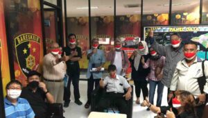 Korban PT Sipoa Group Kembali Datangi Mapolresta Sidoarjo Tunjukkan Bukti