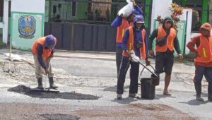Lurah Nglegok Apresiasi Respon Dinas PUPR Perbaiki Jalan Maut