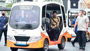 Mobil Karya SMK Mutu Gondanglegi Malang Jadi Tumpangan Presiden Jokowi di Muktamar Muhammadiyah
