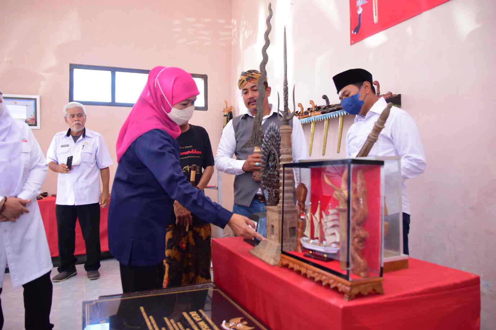 Dewi Keris