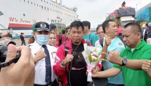 Ketua PWI Jatim Sambut Kontingen Porwanas dari Sulawesi