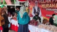 Warga Serbu Pasar Pangan Murah di Kota Blitar