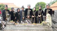 HUT Sampang, Bupati dan Forkopimda Berkereta Kencana  Ziarah Makam Leluhur