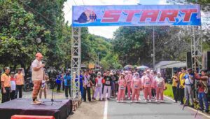 Ribuan Warga Jember Bersuka Cita dalam Gerak Jalan Watam