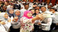 Lagi, Khofifah Raih Penghargaan Pembina Penyuluh Kehutanan