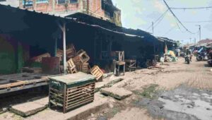 Rumah Pemotongan Unggas Ditutup, Pedagang Pasar Mengeluh Sepi Pembeli