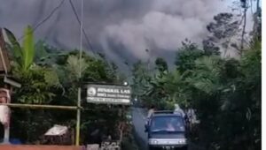 Semeru Batuk Lagi, Pos Pantau Di-Offkan