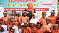 Gubernur Khofifah Siap Jadi Ibu Asuh Anak Kampung Maibo Papua