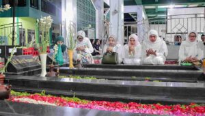 Gubernur Khofifah Dukung Penuh Pengajuan KH M Bisri Syansuri Jadi Pahlawan Nasional