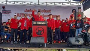 Puncak HUT ke-50, PDI Perjuangan Kota Probolinggo Ajak Ribuan Warga Jalan Santai
