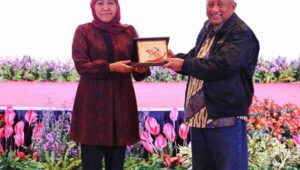 Hadapi Era Double Disrupsi, Gubernur Khofifah Ajak Jajaran Pemprov Jatim Adaptif-Produktif