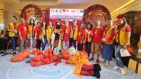 Sambut Imlek, LCS Shining Bagikan Paket Sembako dan Angpao