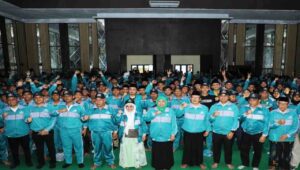 Lepas 459 Atlet Santri di Porseni 1 Abad NU 2023, Khofifah Optimis Jatim Juara