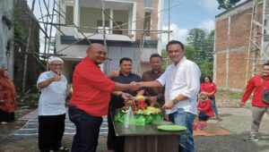Take Over Perum Casa Lavenia, Podo Rukun Group Gelar Syukuran