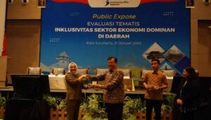 Hadir di Forum Public Expose, Bupati Anna Paparkan Dana Abadi Pendidikan Berkelanjutan
