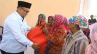 Pasca Rusaknya Pipa Air, Wabup Probolinggo Kirim Bantuan untuk Warga Pulau Gili