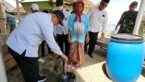Pasca Pipa PDAM Rusak, Warga Gili Gratis Sebulan