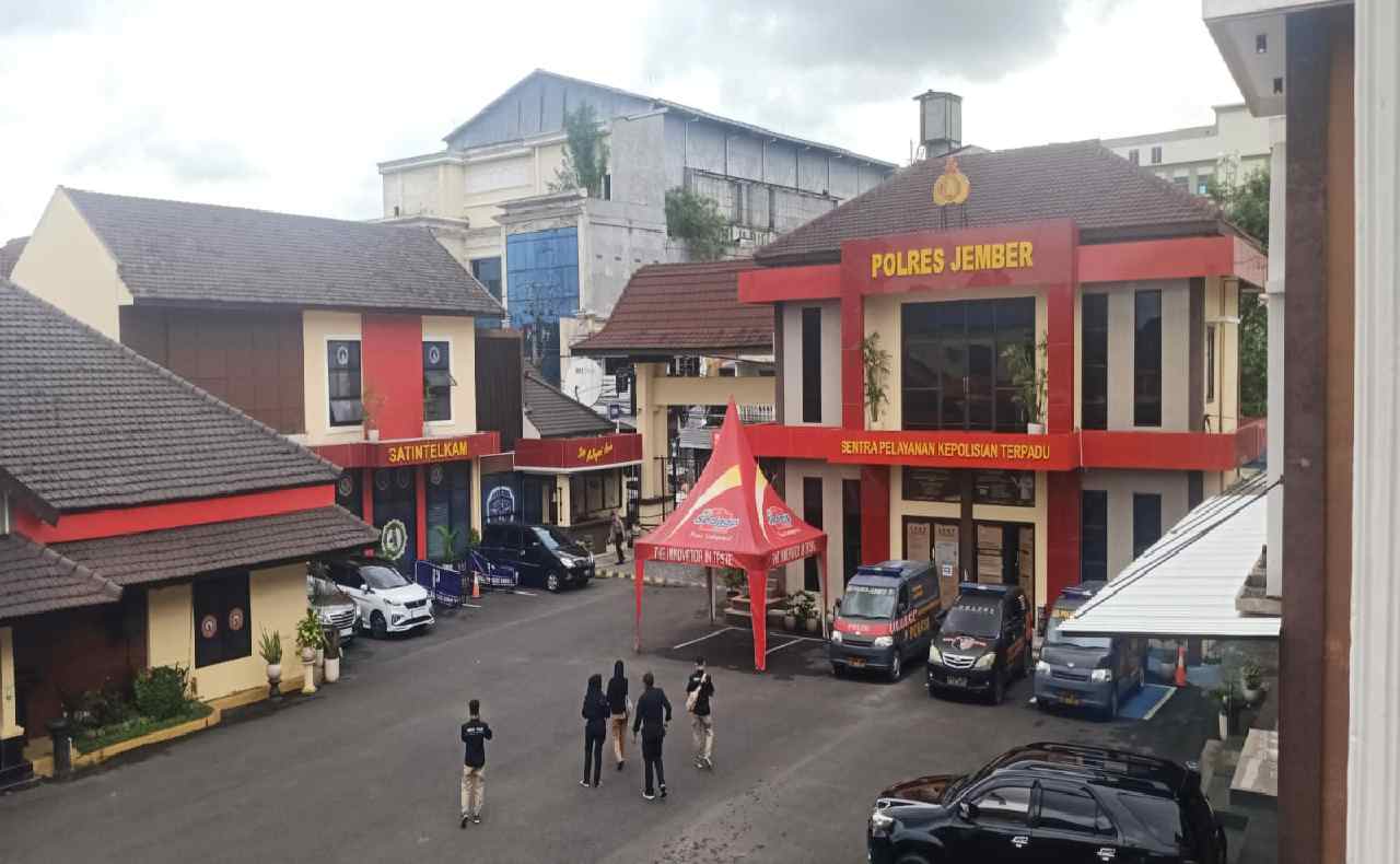 Kasus Dokumen Negara