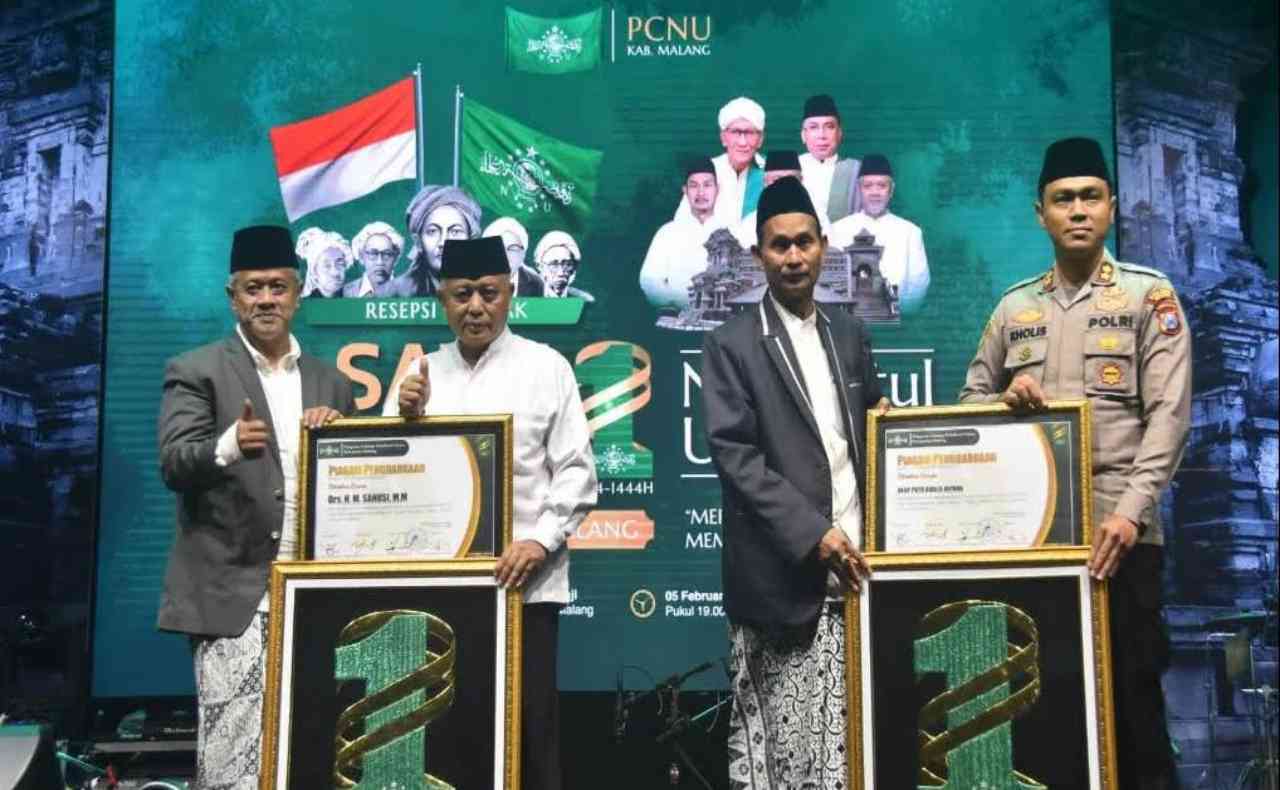 Piagam penghargaan