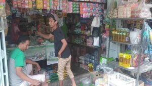 Di Pasar Jombang, Harga Migor Subsidi Masih Dijual Mahal dengan Mekanisme Bundling