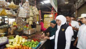 Khofifah Minta Distribusi Beras Dipercepat, Stabilkan Harga Sesuai HET