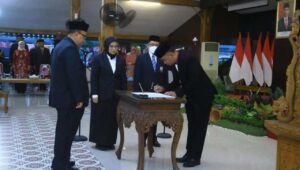 Lantik Sekda Baru, Wabup Timbul Prihanjoko Ingatkan Soal Inovasi