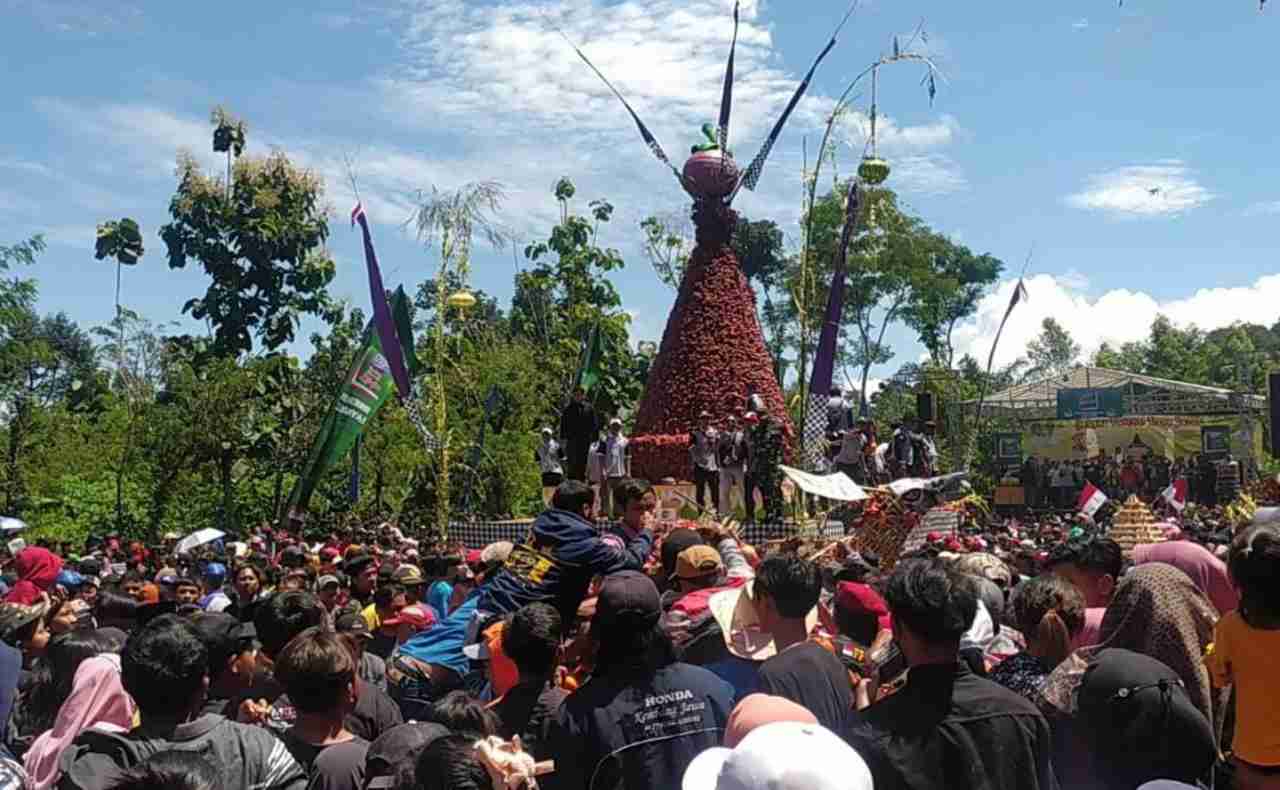 Tumpengan manggis