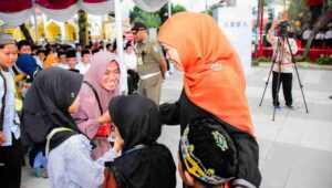 Khofifah: Santuni Anak Yatim Wujud Kesalehan Sosial